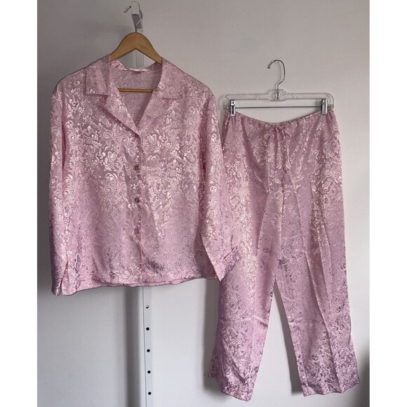 Vtg Victoria's Secret 2 Pc Pink Satin Pajama Set Y2K Size Medium Long Sleeve - Picture 1 of 8